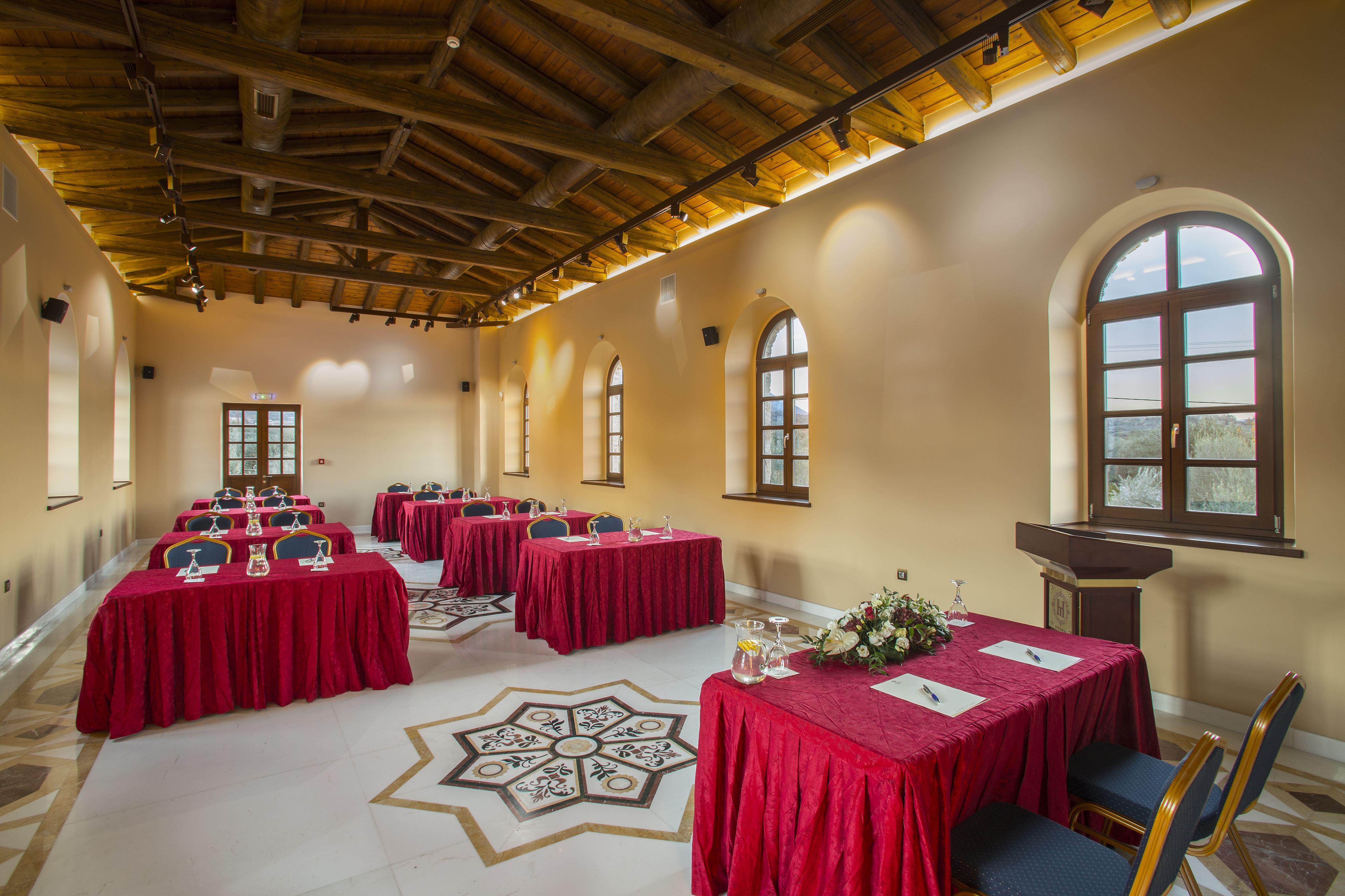 Mystras Grand Palace Resort & Spa Luaran gambar